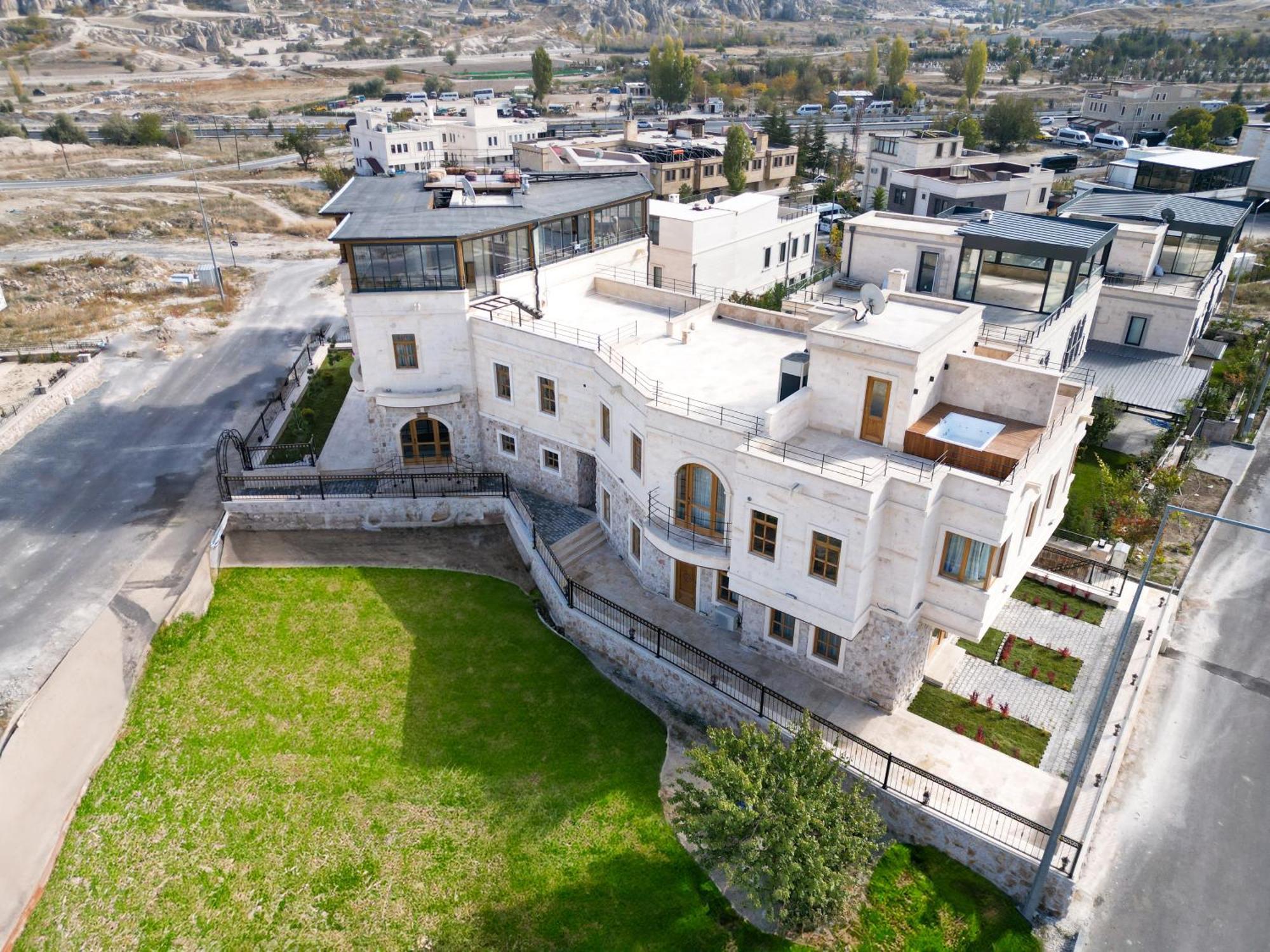 Unique Cappadocia Palace เกอเรเม ภายนอก รูปภาพ